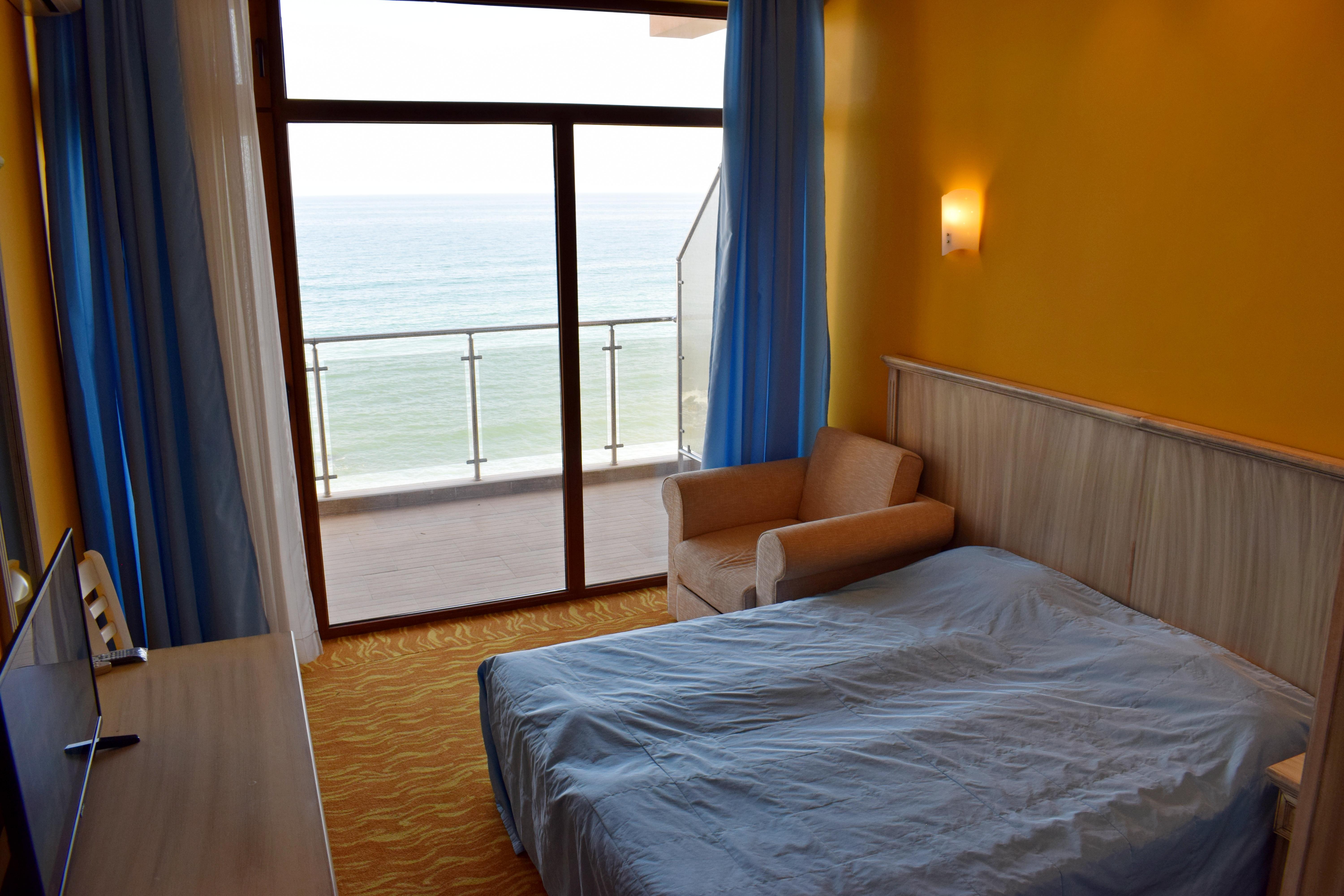 Brigantina Beach Hotel Golden Sands Exterior photo